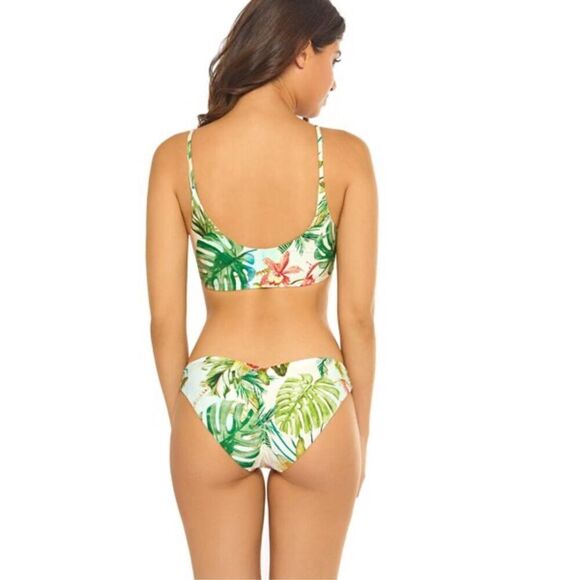 New. Pilyq PQ tropical reversible bandeau bikini set. M-top/S-bottom. Retails $1 - Picture 6 of 13